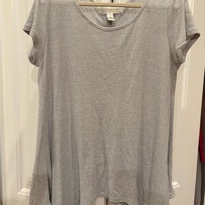 French Laundry Light Gray Short Sleeve Top
